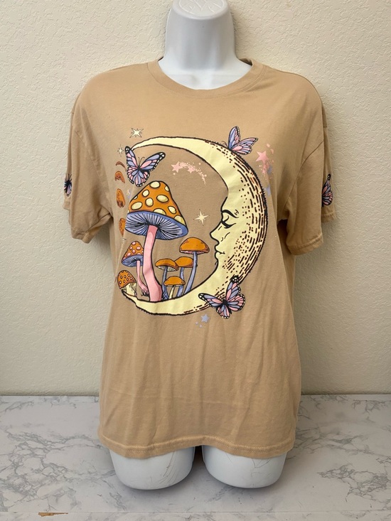orange kiss Tops - Orange Kiss Butterfly Graphic Womens S Y2K Babydoll Top Tan Moon Mushroom